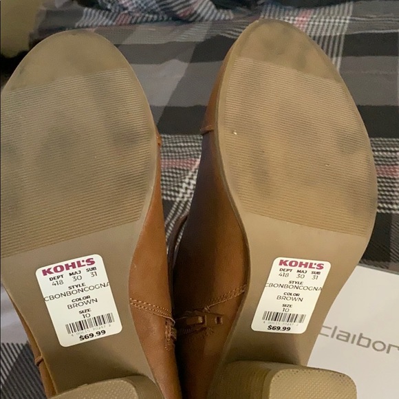 Shoes - Picture 3 of 3